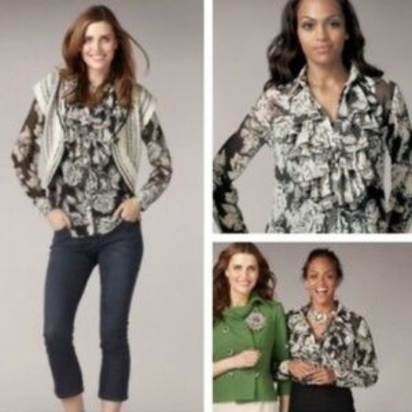 CAbi Tops - CAbi #555 Irresistible Ruffle Button Down Blouse M